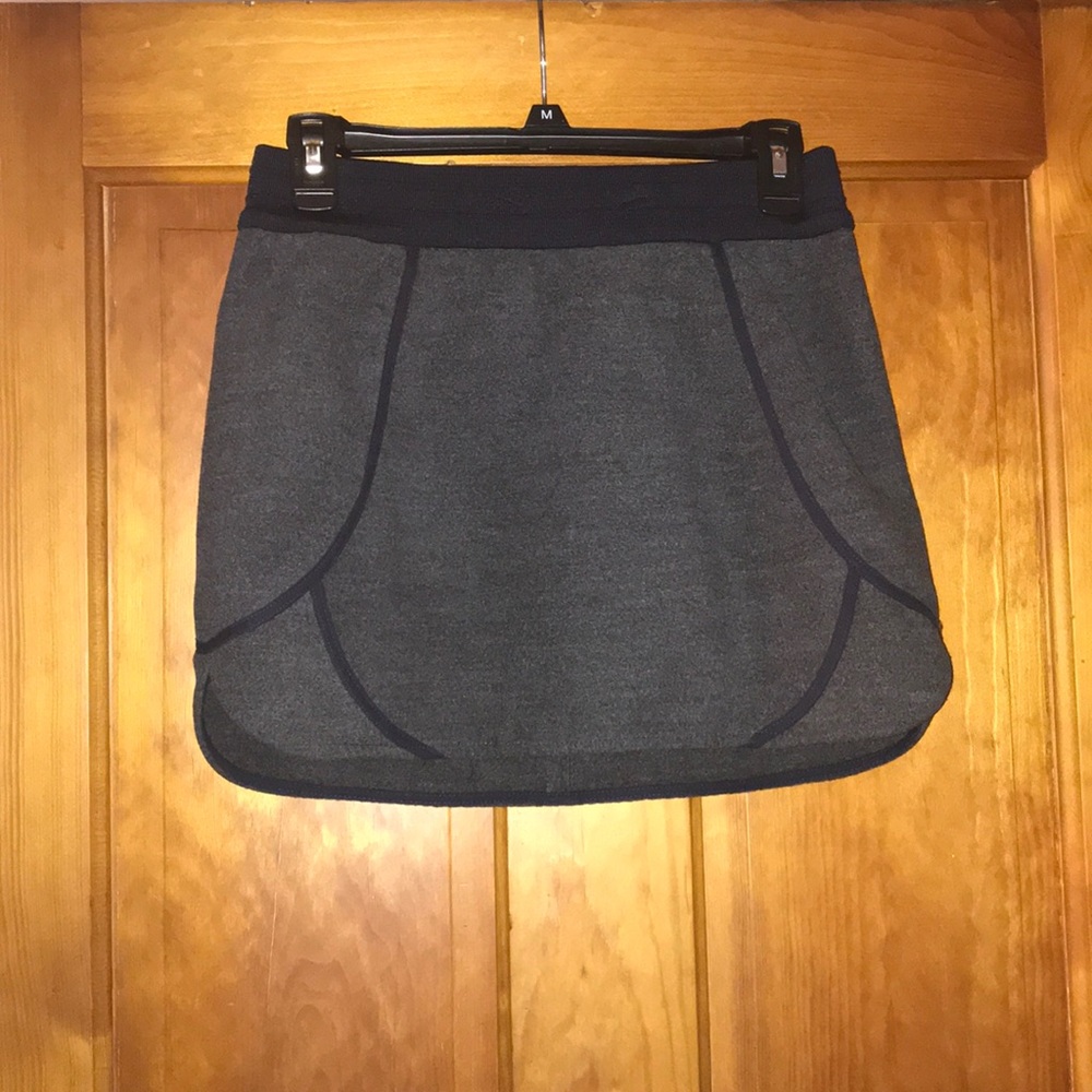 Zara grey skirt